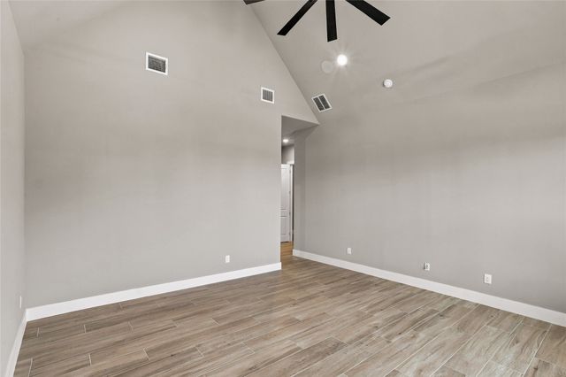 5825 Grey Wolf Court, Fort Worth, TX 76140