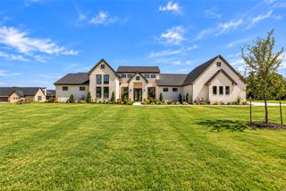 5825 Grey Wolf Court, Fort Worth, TX 76140
