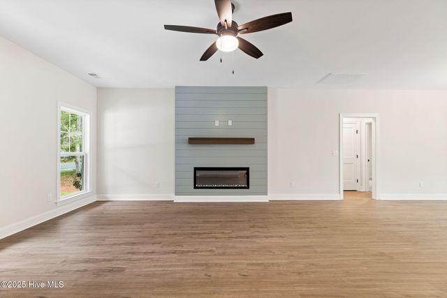 745 Lakeside Drive SE 46, Bolivia, NC 28422