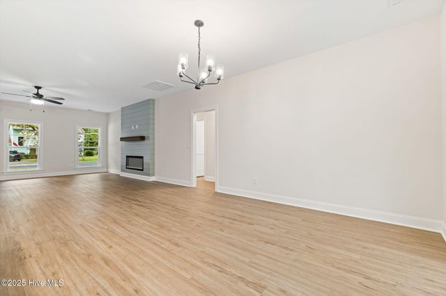 745 Lakeside Drive SE 46, Bolivia, NC 28422