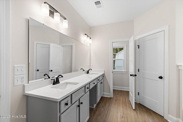 745 Lakeside Drive SE 46, Bolivia, NC 28422