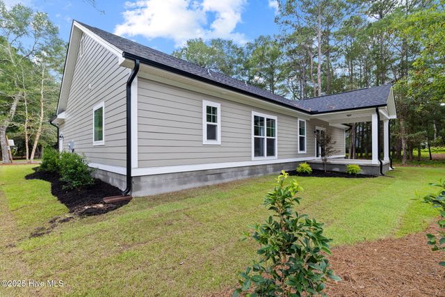 745 Lakeside Drive SE 46, Bolivia, NC 28422