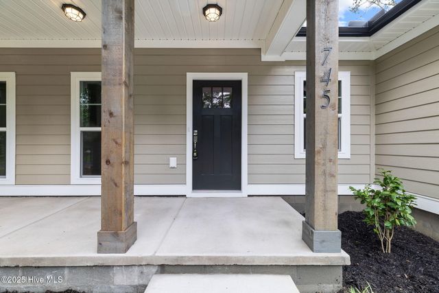 745 Lakeside Drive SE 46, Bolivia, NC 28422