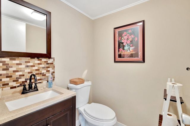 369 Burgundy H H, Delray Beach, FL 33484