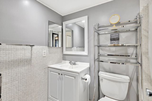 369 Burgundy H H, Delray Beach, FL 33484