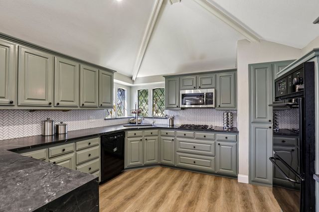 431 Creekside Lane, Allen, TX 75002