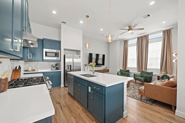 9551 Neuens Road C, Houston, TX 77080