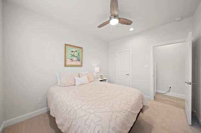 9551 Neuens Road C, Houston, TX 77080