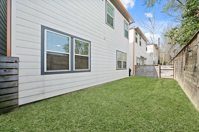 9551 Neuens Road C, Houston, TX 77080