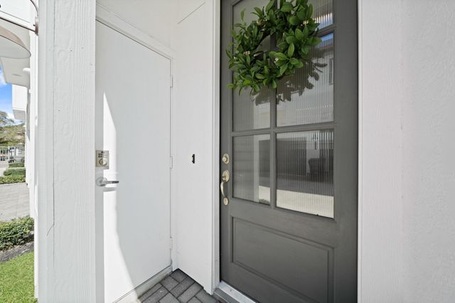 9551 Neuens Road C, Houston, TX 77080