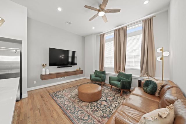 9551 Neuens Road C, Houston, TX 77080