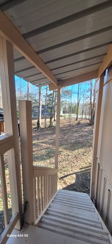 342 E Little Richland Rd, Waverly, TN 37185