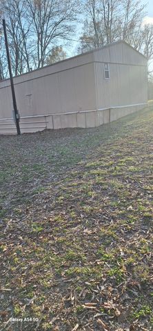 342 E Little Richland Rd, Waverly, TN 37185