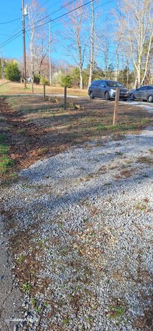 342 E Little Richland Rd, Waverly, TN 37185