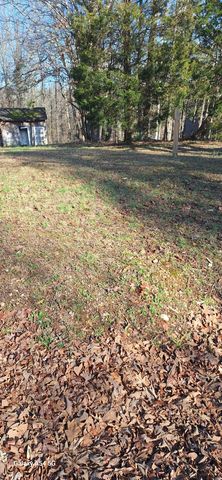 342 E Little Richland Rd, Waverly, TN 37185