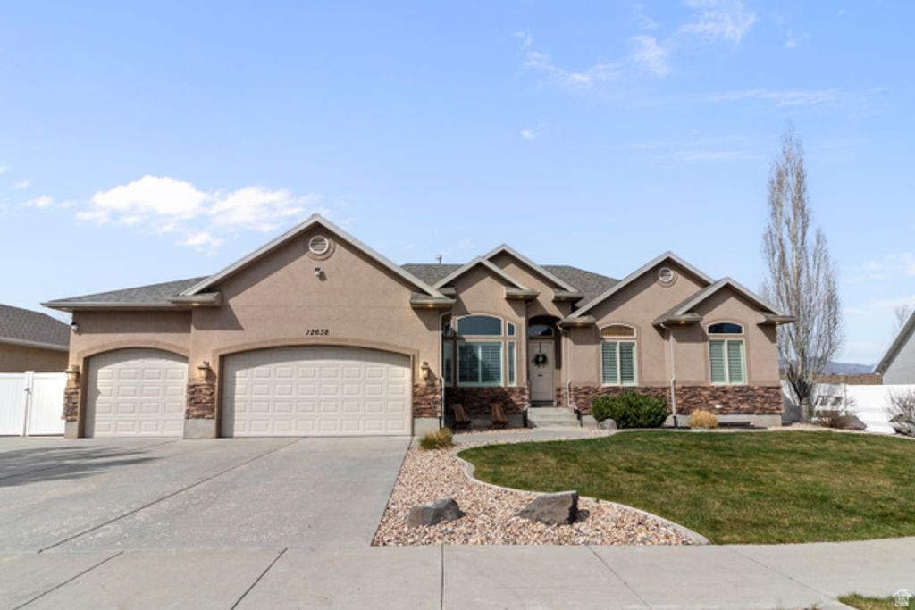 Image 1 of property listing at 12638 S BELLAGIO WAY, Herriman, UT 84096