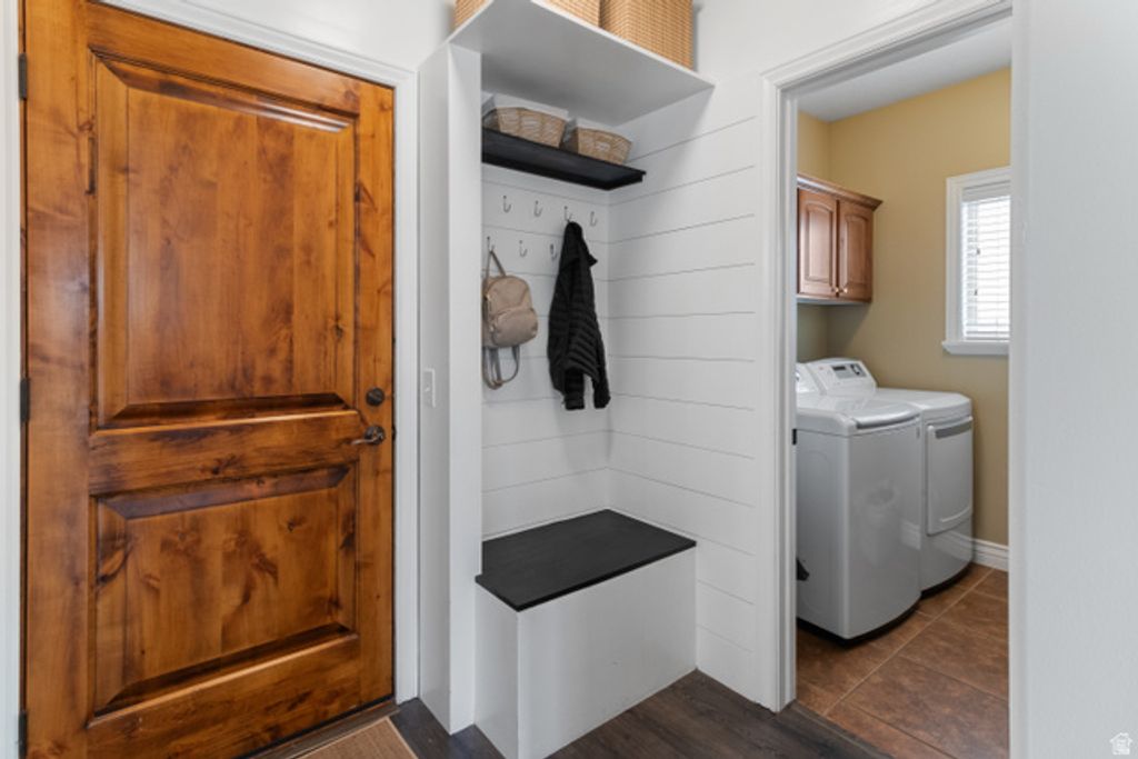 Image 12 of property listing at 12638 S BELLAGIO WAY, Herriman, UT 84096