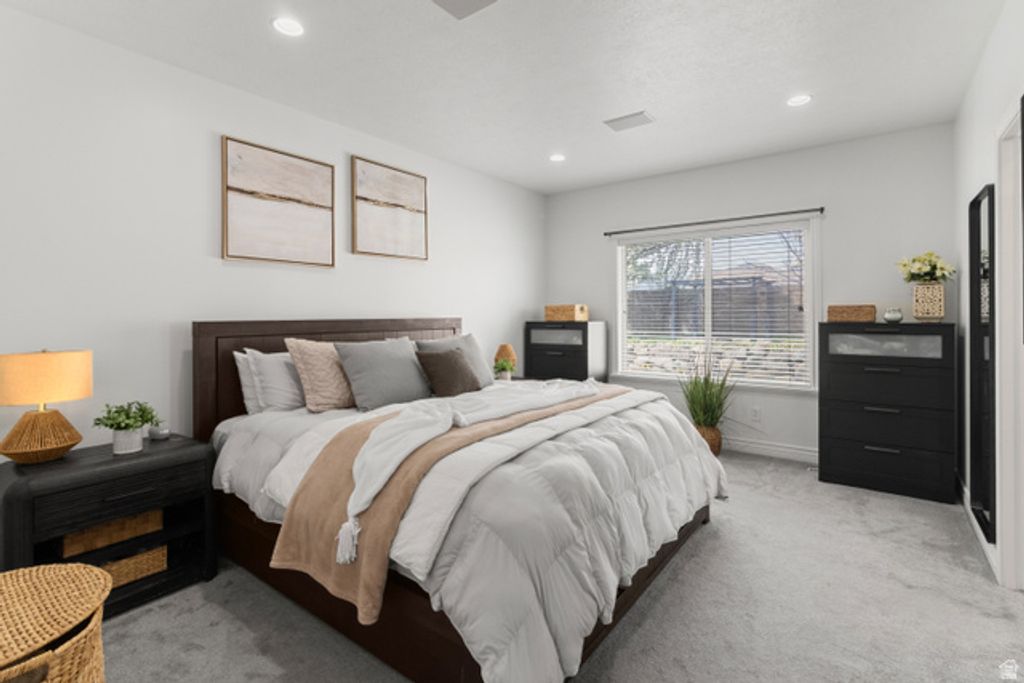 Image 14 of property listing at 12638 S BELLAGIO WAY, Herriman, UT 84096