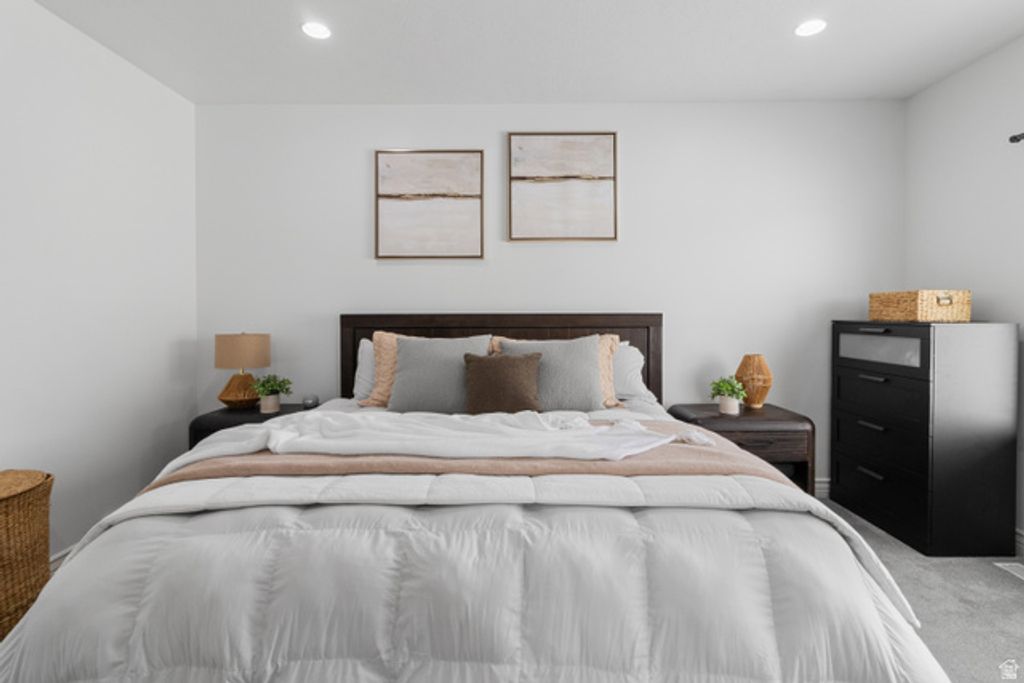 Image 17 of property listing at 12638 S BELLAGIO WAY, Herriman, UT 84096