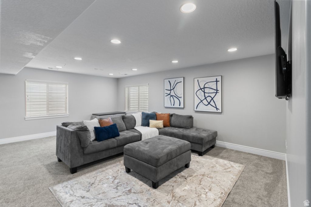 Image 25 of property listing at 12638 S BELLAGIO WAY, Herriman, UT 84096