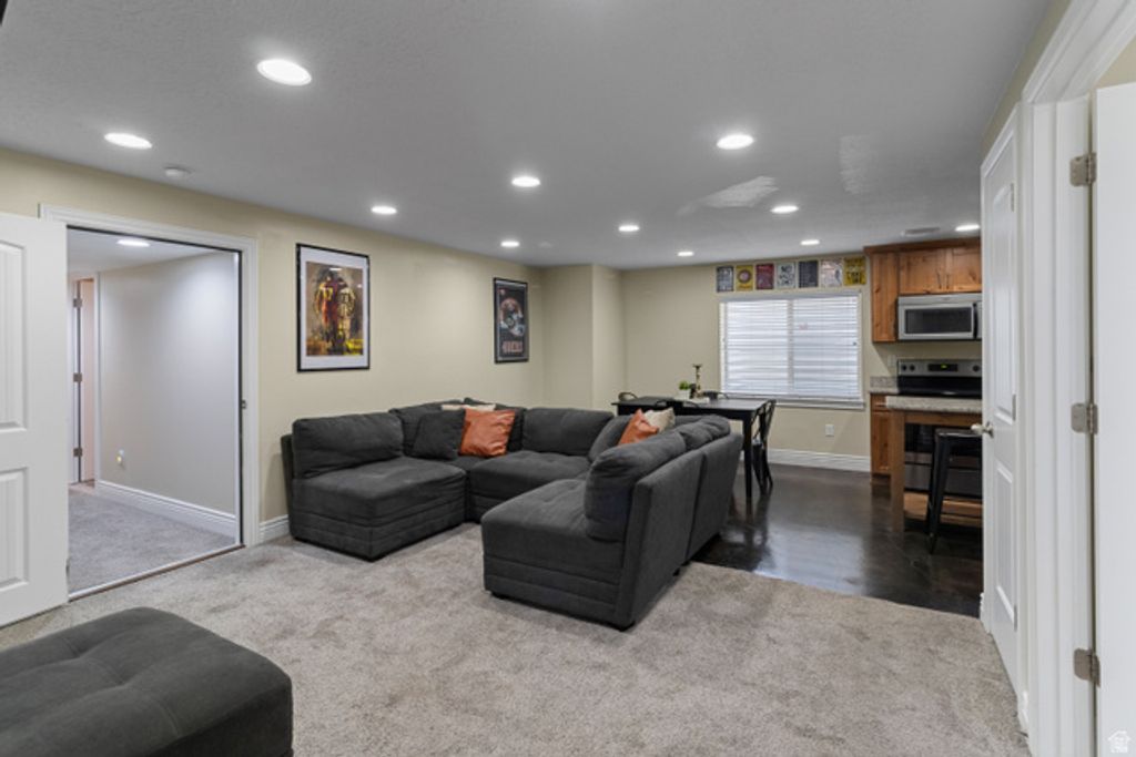 Image 28 of property listing at 12638 S BELLAGIO WAY, Herriman, UT 84096