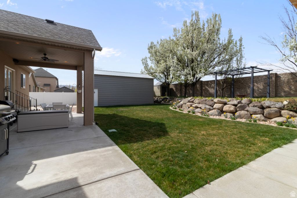 Image 38 of property listing at 12638 S BELLAGIO WAY, Herriman, UT 84096