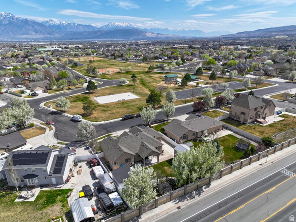 Image 42 of property listing at 12638 S BELLAGIO WAY, Herriman, UT 84096