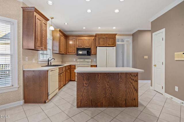 4036 Stone Summit Lane, Raleigh, NC 27603