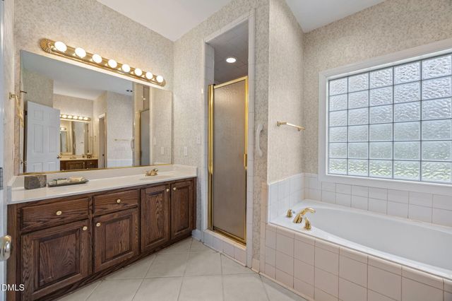 4036 Stone Summit Lane, Raleigh, NC 27603