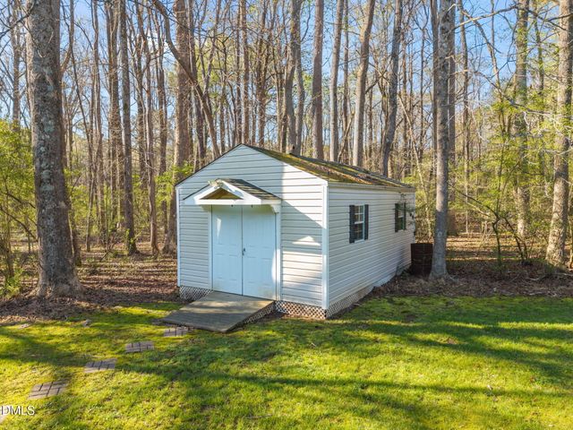 4036 Stone Summit Lane, Raleigh, NC 27603