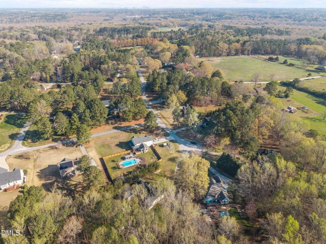 4036 Stone Summit Lane, Raleigh, NC 27603
