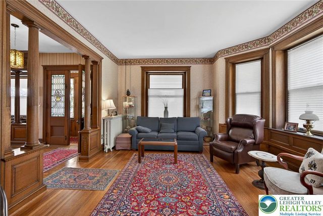 29 North New Street, Nazareth Boro, PA 18064