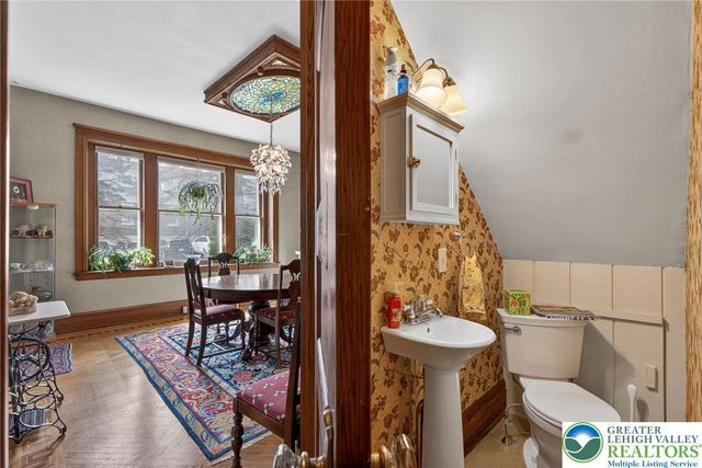 29 North New Street, Nazareth Boro, PA 18064