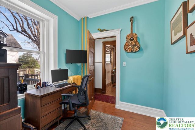 29 North New Street, Nazareth Boro, PA 18064