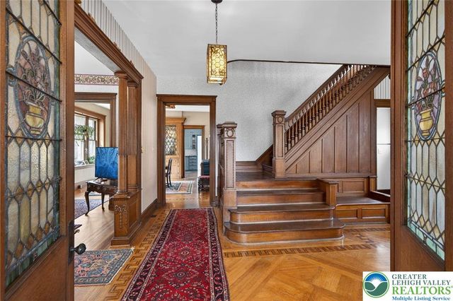 29 North New Street, Nazareth Boro, PA 18064
