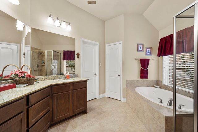 11 Painted Grove Court, Missouri City, TX 77459