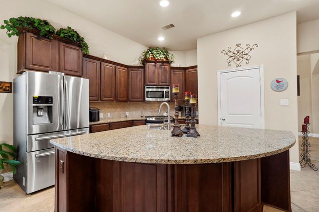 11 Painted Grove Court, Missouri City, TX 77459