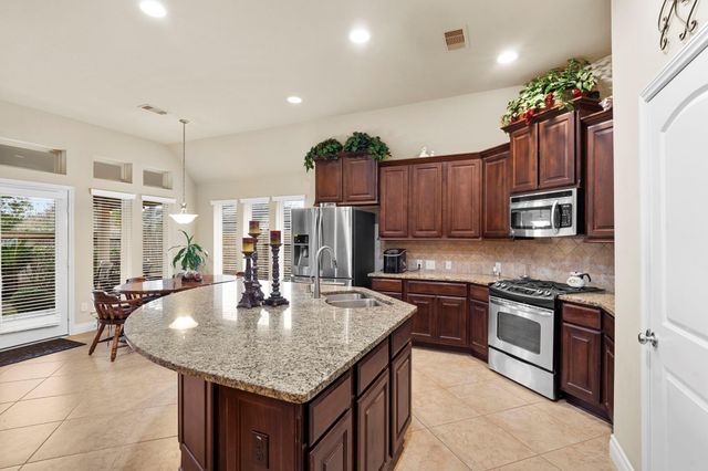 11 Painted Grove Court, Missouri City, TX 77459