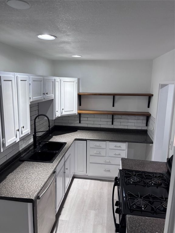 6004 Westridge Lane 703, Fort Worth, TX 76116