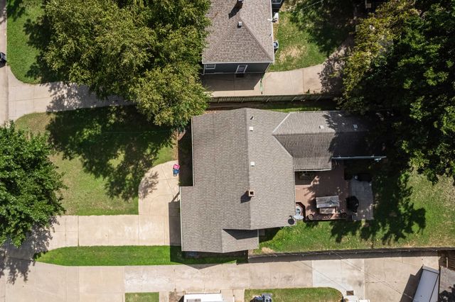 123 S Bleckley Dr, Wichita, KS 67218