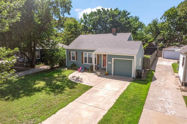 123 S Bleckley Dr, Wichita, KS 67218