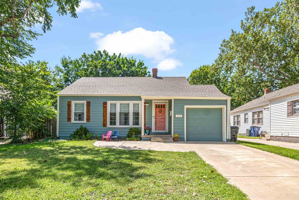 123 S Bleckley Dr, Wichita, KS 67218
