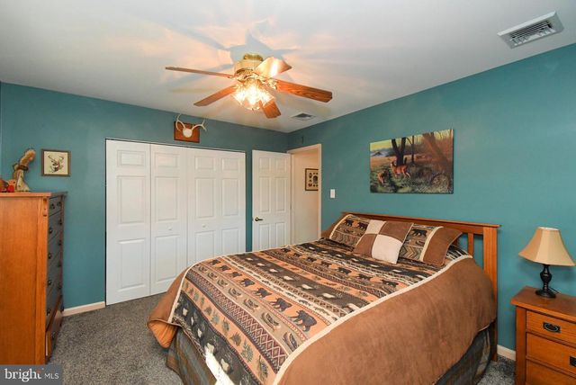 381 COURTLAND AVE, Harleysville, PA 19438