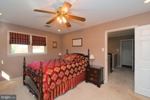 381 COURTLAND AVE, Harleysville, PA 19438