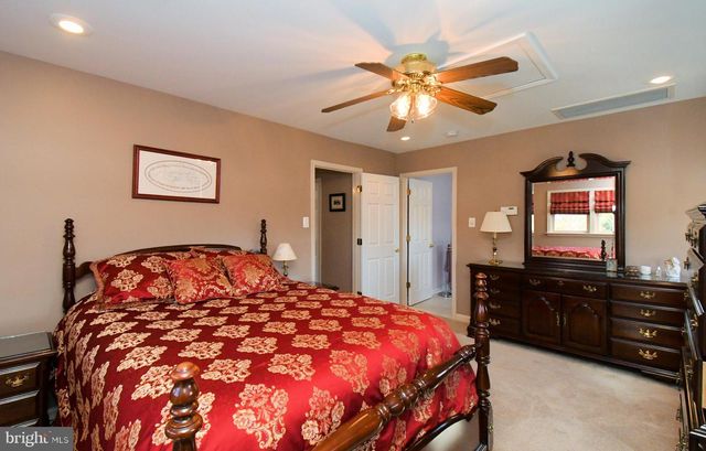 381 COURTLAND AVE, Harleysville, PA 19438