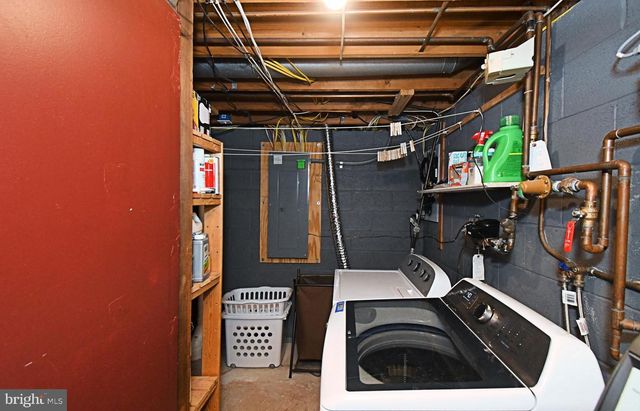 381 COURTLAND AVE, Harleysville, PA 19438