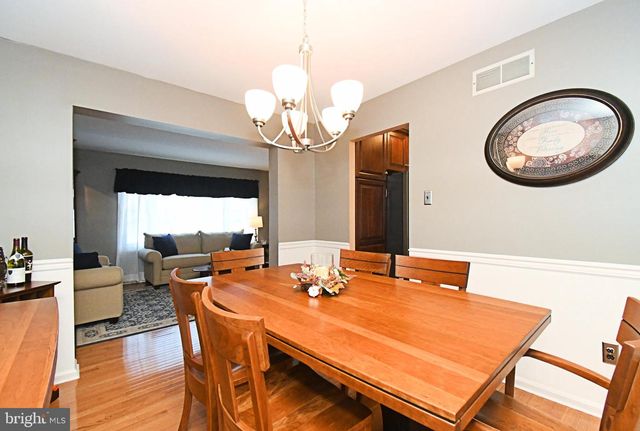 381 COURTLAND AVE, Harleysville, PA 19438