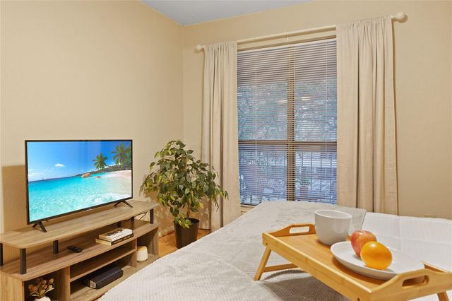 7950 N Stadium Drive 200, Houston, TX 77030