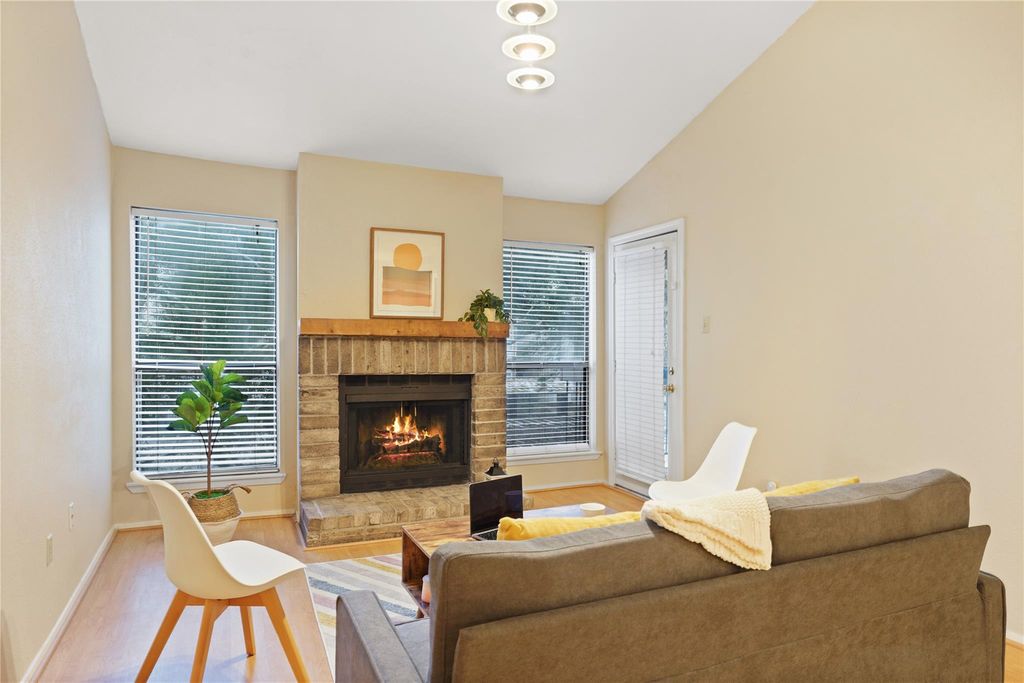 7950 N Stadium Drive 200, Houston, TX 77030