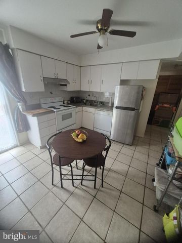 2009 BEECH LN, Bensalem, PA 19020